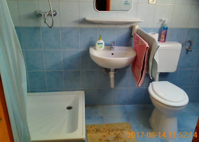Vendeghaz 3*